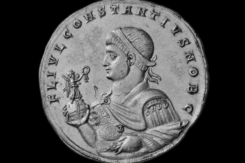 Aegis-Bearer: Constantius II
